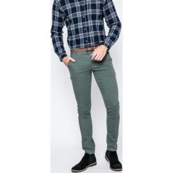 Only & Sons - Spodnie. Spodnie na co dzień męskie marki Only & Sons. W wyprzedaży za 69.90 zł.