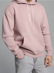 Bluza hoodie z napisem - różowy. Czerwone bluzy nierozpinane męskie Sinsay, l, bez wzorów, bez ramiączek, bez kaptura. Za 49.99 zł.