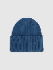 4F Czapka beanie uniseks - granatowa Uniwersalny. Niebieskie czapki męskie 4f, na zimę, bez wzorów, z materiału, klasyczne. Za 69.99 zł.