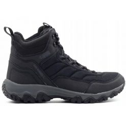 Buty trekkingowe dla mężczyzn Merrell Ice Cap. Czarne buty zimowe męskie Merrell, bez wzorów, sportowe, bez obcasa, bez zapięcia. W wyprzedaży za 469.99 zł.