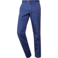 Polo Ralph Lauren BEDFORD PANT Chinosy rustic navy. Niebieskie eleganckie spodnie męskie Polo Ralph Lauren, z bawełny. Za 589.00 zł.