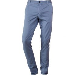 Tiger of Sweden TRANSIT Spodnie materiałowe mist blue. Spodnie na co dzień męskie Tiger of Sweden. Za 549.00 zł.