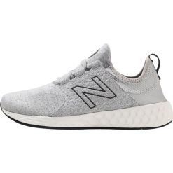 New Balance FRESH FOAM CRUZ Obuwie do biegania treningowe light grey. Buty do biegania męskie marki New Balance. Za 349.00 zł.