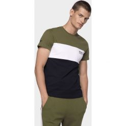 T-shirt męski TSM216 - khaki. Brązowe t-shirty męskie 4f, m, bez wzorów, bez kołnierzyka, bez ramiączek. Za 59.99 zł.