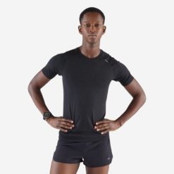 Koszulka do biegania męska Kiprun 500 Comfort Slim. Czarne bielizna termoaktywna męska KIPRUN, l, bez wzorów, z elastanu, bez ramiączek, do biegania. Za 89.99 zł.