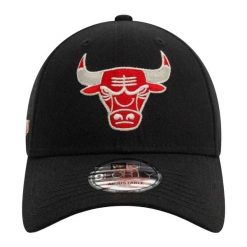 Metalowa Czapka Z Daszkiem 9Forty Chicago Bulls. Czarne czapki męskie New Era, bez wzorów, sportowe. Za 188.99 zł.