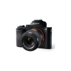 Aparat SONY ILCE-7B + SEL50F18F Czarny. Bezlusterkowce marki SONY. Za 4,398.00 zł.