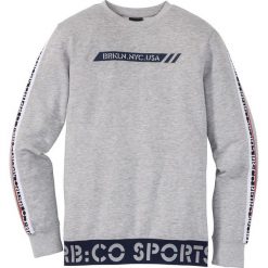Bluza dresowa Slim Fit bonprix jasnoszary melanż. Szare bluzy nierozpinane męskie marki bonprix, melanż, z dresówki, sportowe. Za 74.99 zł.