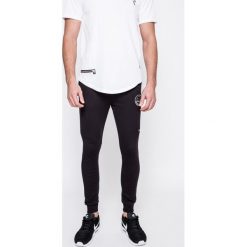 Only & Sons - Spodnie. Długie spodnie sportowe męskie marki Only & Sons. W wyprzedaży za 69.90 zł.