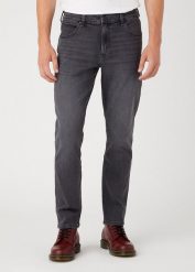 WRANGLER MĘSKIE SPODNIE JEANSOWE LARSTON BLACKOUT W18S29Z79 112330748. Czarne jeansy męskie Wrangler, bez wzorów, z bawełny, casualowe, z obniżonym stanem. W wyprzedaży za 179.99 zł.