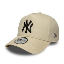 Czapka baseballowa New York Yankees Patch. Brązowe czapki męskie New Era, bez wzorów. Za 135.00 zł.