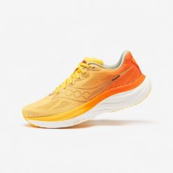 Buty do biegania męskie Saucony Ride 19. Białe buty do biegania męskie Saucony, bez wzorów, z materiału, bez zapięcia, do biegania. Za 669.99 zł.