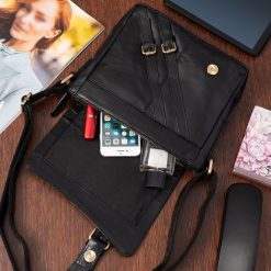 Torba męska skórzana na ramię zgrabna czarna elegancka Beltimore N03. Czarne torby męskie na ramię bez wzorów, eleganckie, na ramię. Za 299.90 zł.