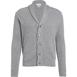 Hackett London Kardigan grey. Kardigany męskie marki Hackett London. W wyprzedaży za 1,013.35 zł.
