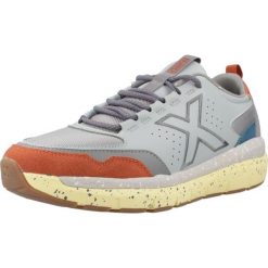 Buty MUNICH KAVA 27 Niebieski. Niebieskie buty trekkingowe męskie Munich, bez wzorów, z syntetyku, bez zapięcia, trekkingowe. Za 312.99 zł.