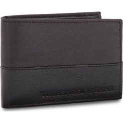 Duży Portfel Męski TRUSSARDI JEANS - Wallet Credit Card Coin Pocket 71W00004 K299. Czarne portfele męskie marki TRUSSARDI JEANS, z jeansu. W wyprzedaży za 219.00 zł.