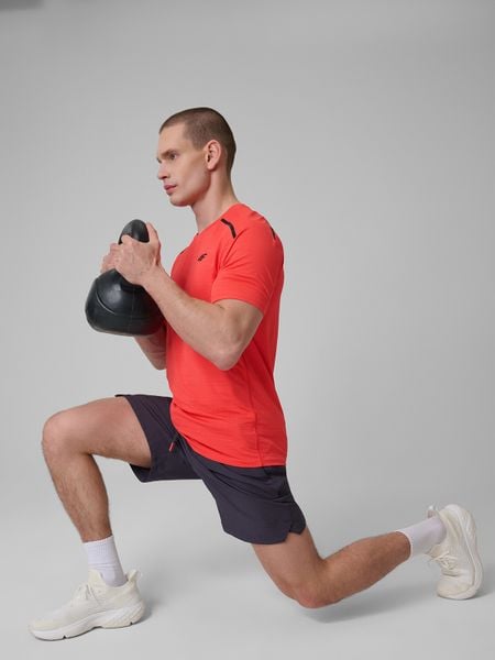 4F Spodenki treningowe szybkoschnące męskie - szare XXL. Szare szorty sportowe męskie 4f, bez wzorów, z tkaniny, sportowe. Za 149.99 zł.