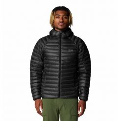 Kurtka z kapturem Mountain Hardwear Ghost Whisperer™. Czarne kurtki męskie MOUNTAIN HARDWEAR, bez wzorów, z puchu, sportowe, bez ramiączek, z kapturem. Za 1,648.50 zł.