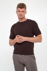 T-shirt męski dzianinowy EMPORIO ARMANI. T-shirty męskie Emporio Armani, l, bez wzorów, z dzianiny, bez kołnierzyka, bez ramiączek. Za 819.00 zł.