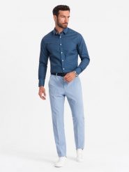 Bawełniana koszula męska we wzory SLIM FIT - niebieska V4 - Rozmiar: S. Niebieskie koszule męskie Ombre Clothing, m, bez wzorów, z bawełny, bez kołnierzyka, bez ramiączek. W wyprzedaży za 79.99 zł.