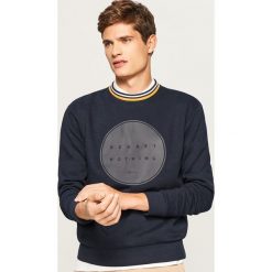 Bluza z fantazyjnym ściągaczem - Granatowy. Bluzy nierozpinane męskie marki Reserved. W wyprzedaży za 69.99 zł.