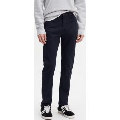 Dżinsy "512" - Slim fit - w kolorze granatowym. Niebieskie jeansy męskie Denim Special, z aplikacjami, klasyczne. W wyprzedaży za 239.95 zł.
