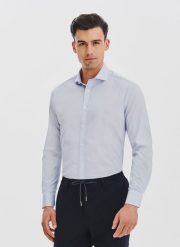 PAKO LORENTE - Koszula z niebieskim wzorem geometrycznym. Niebieskie koszule męskie Pako Lorente, m, bez wzorów, z bawełny, bez kołnierzyka, bez ramiączek. Za 149.99 zł.