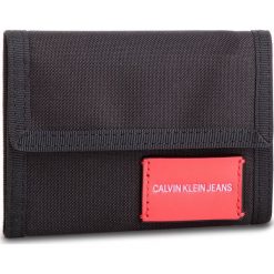 Duży Portfel Męski CALVIN KLEIN JEANS - Sp Essential + Canvas Billfold K40K400841 001. Portfele męskie Calvin Klein Jeans. Za 179.00 zł.