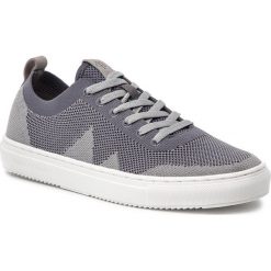 Tenisówki MARC O'POLO - 902 25143501 600 Grey 920. Buty sportowe na co dzień męskie Marc O'Polo. W wyprzedaży za 299.00 zł.